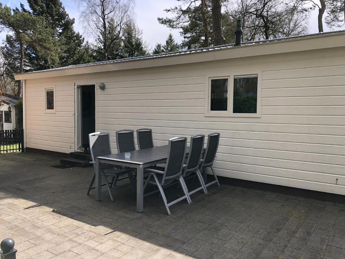 Chalet Bosrand 42 Park Veluwshof 6 P Hoenderloo Dış mekan fotoğraf